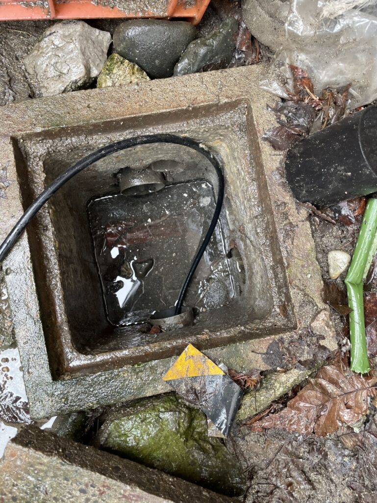 新潟市西区O様邸｜雨の日の排水管つまり・桝の溢れを高圧洗浄でスッキリ解決！